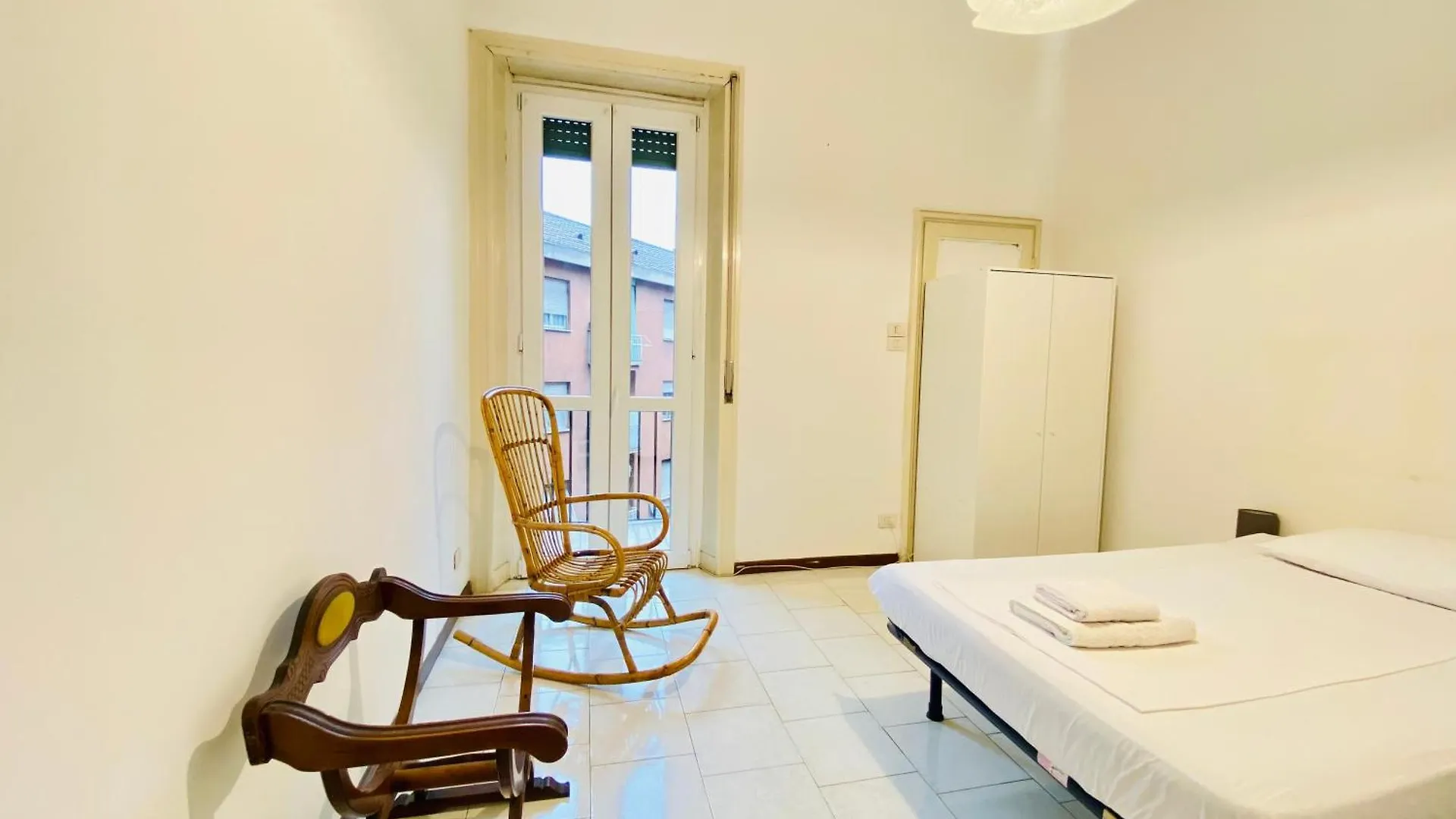 Pensión Hotel Buonami Brianza 1 Milán Italia